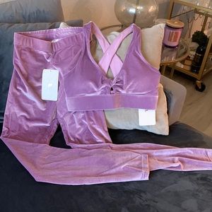 NWT Fabletics Velour Legging & Bra Set